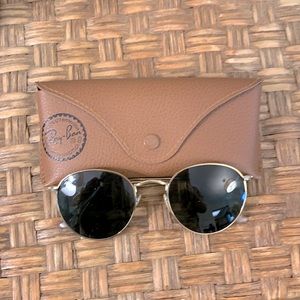 Ray bans round metal frames